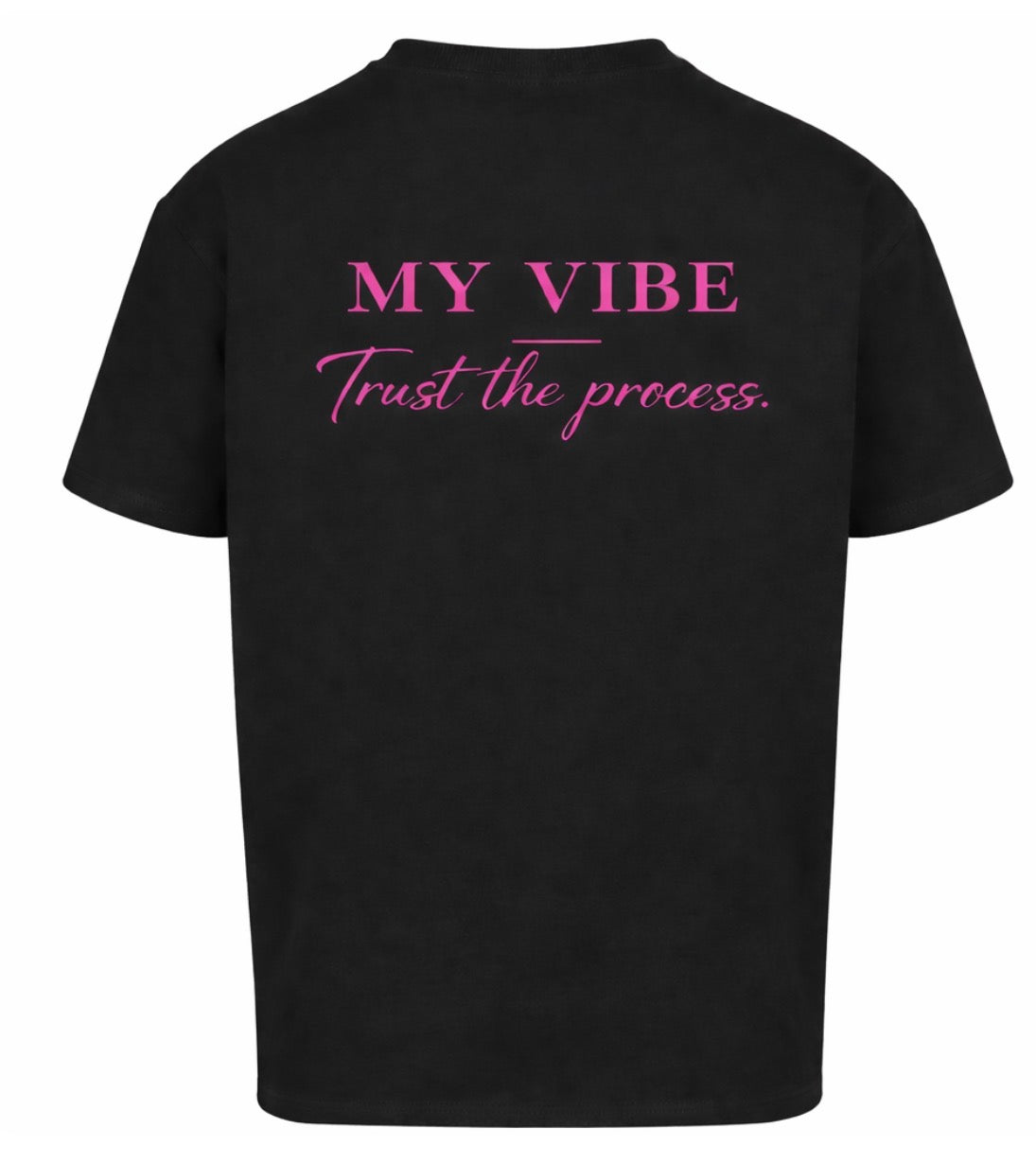 Tee black trust the process pink